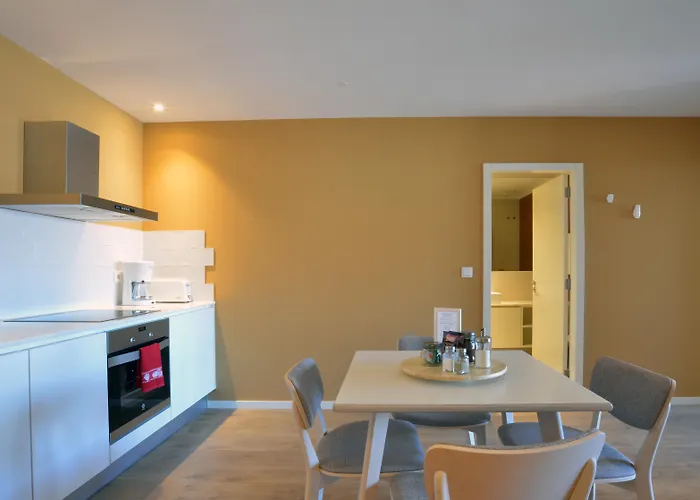 Spot Family Apartments